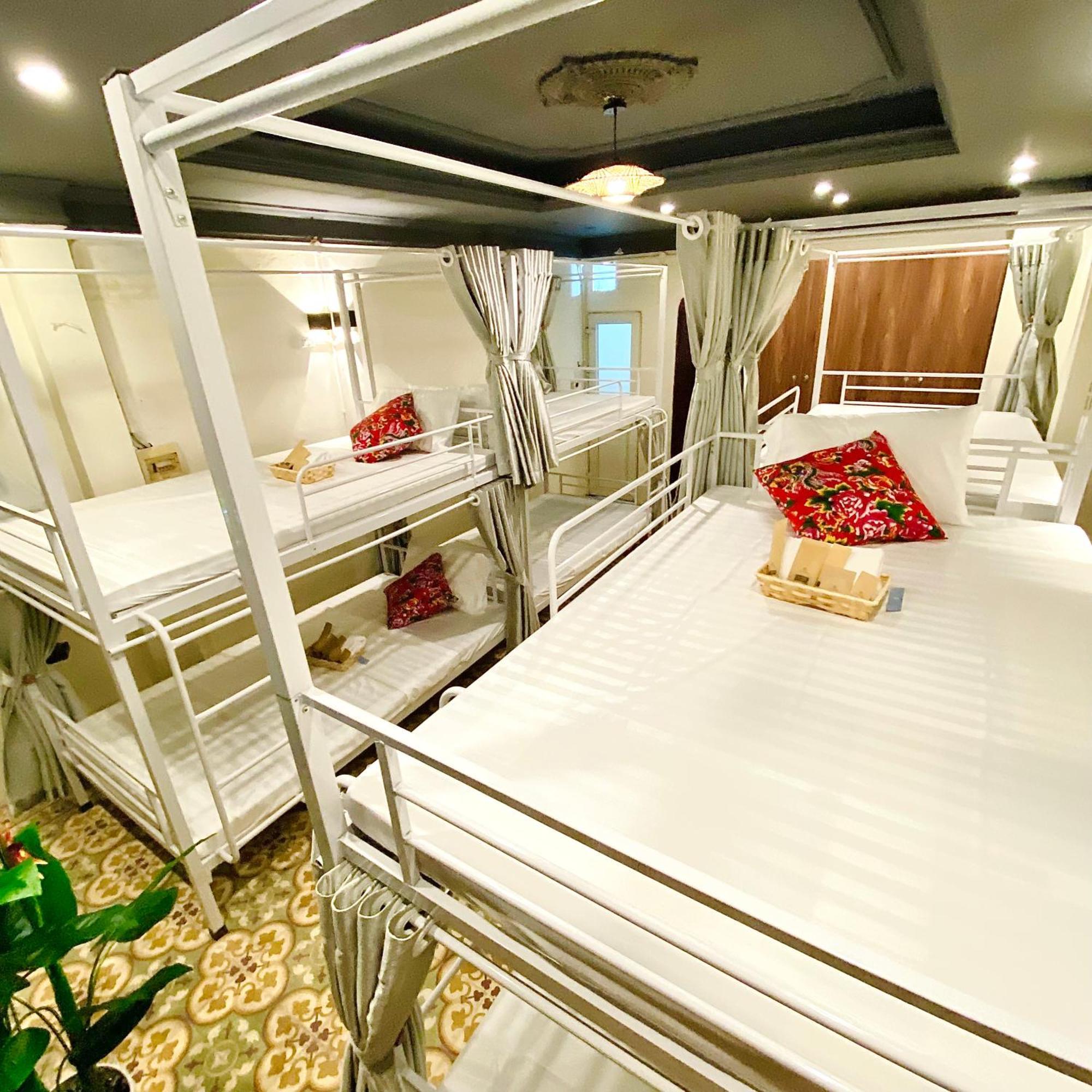 Hanoi Vibes Hostel Екстер'єр фото