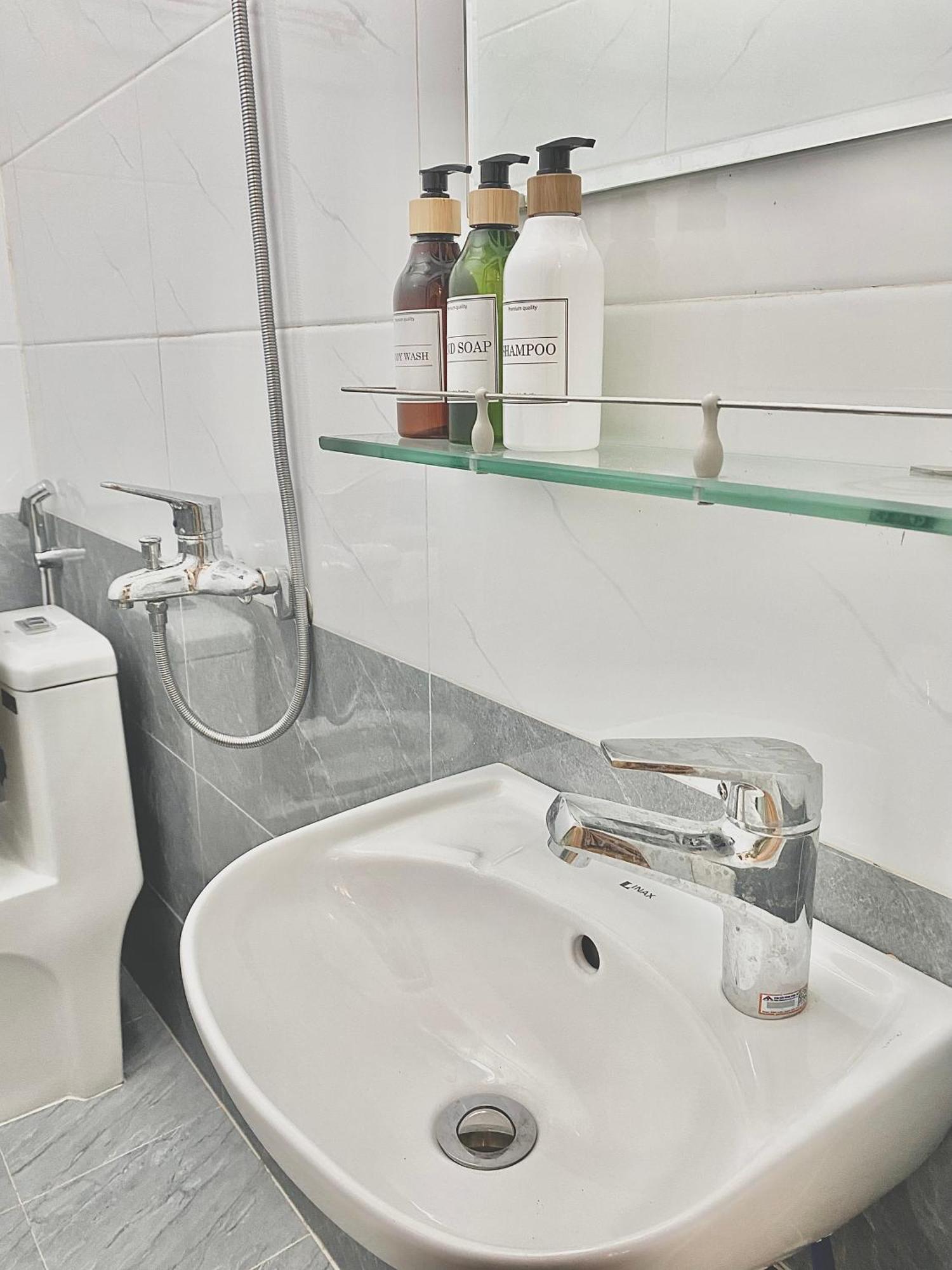 Hanoi Vibes Hostel Екстер'єр фото