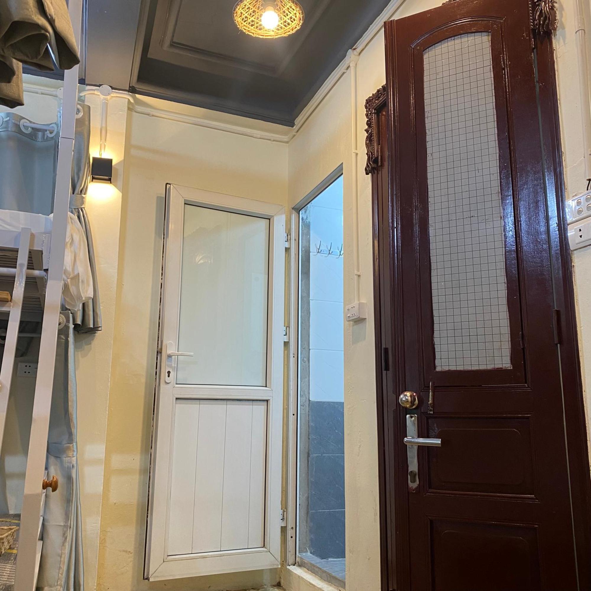 Hanoi Vibes Hostel Екстер'єр фото