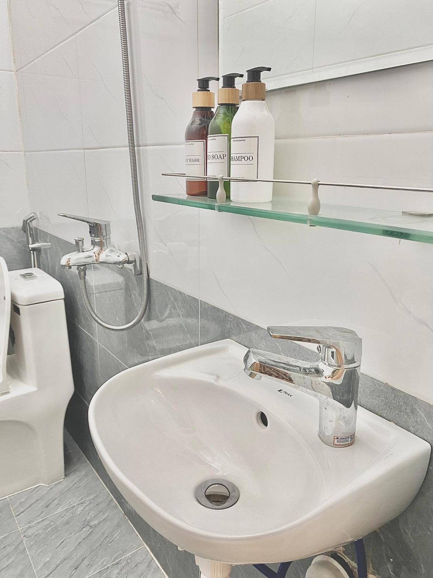 Hanoi Vibes Hostel Екстер'єр фото